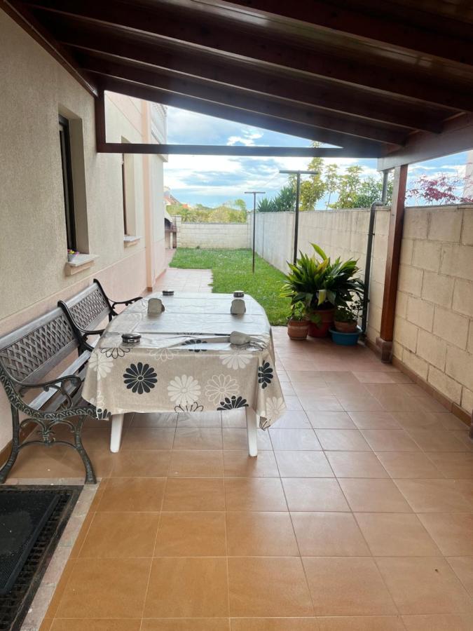 Liencres Tranquilo Con Piscina Comunitaria Leilighet Eksteriør bilde